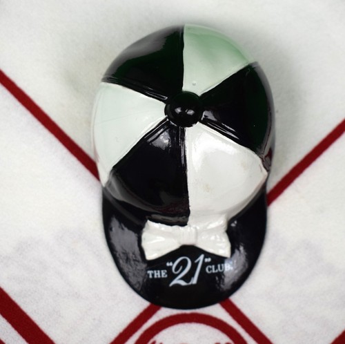 Abridor de botellas de gorra de jinete negro/blanco Club ""21" (Stock nuevo/antiguo) - Imagen 3 de 4