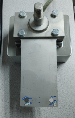 REO WI121/14/17 AC MAGNET REOVIB 340VAC 3.53A 50Hz QUANTITY!! WOW!! READ!!