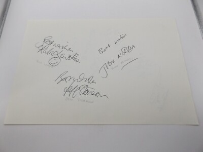 HANDSIGNIERTE 12'' x 8'' PAPIERSEITE - JOHN NETTLES RULA LENSKA THE ROLY POLYS etc.