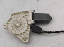 A1698204642 Heckscheibenmotor. Rechts MERCEDES-BENZ Classe B (T245) 180 CDI Mnv