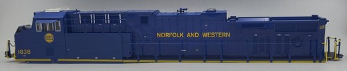 Carrocería locomotora diésel Lionel 38958-2 N&W NS Heritage ES44AC #1838 | Condition: New