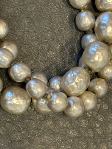 Vintage MIRIAM HASKELL Bracelet Triple Strand PEARL GILT FILIGREE Baroque SIGNED - Bild 7 von 13