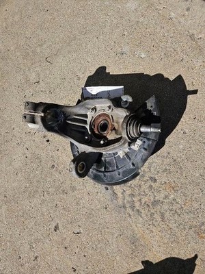 2014-2018 Jeep Cherokee 4x4 Front Driver LH Spindle Knuckle Assembly Oem