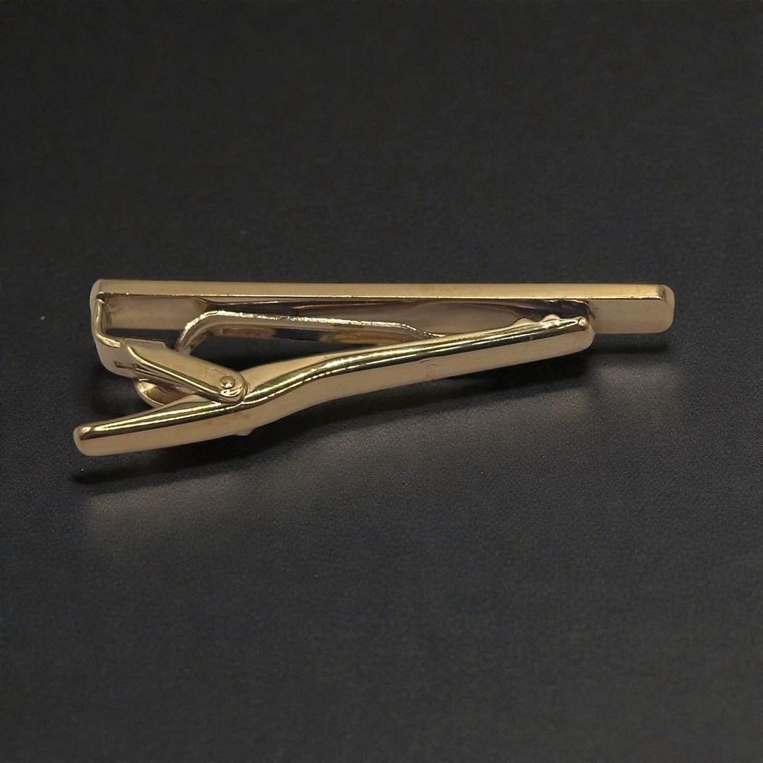 Yves Saint Laurent Tie Pin Cufflink Set Excellent Condition thumbnail 3