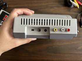 NES Nintendo Top loader Console Av Control Deck NES-101  Complete, Cords 