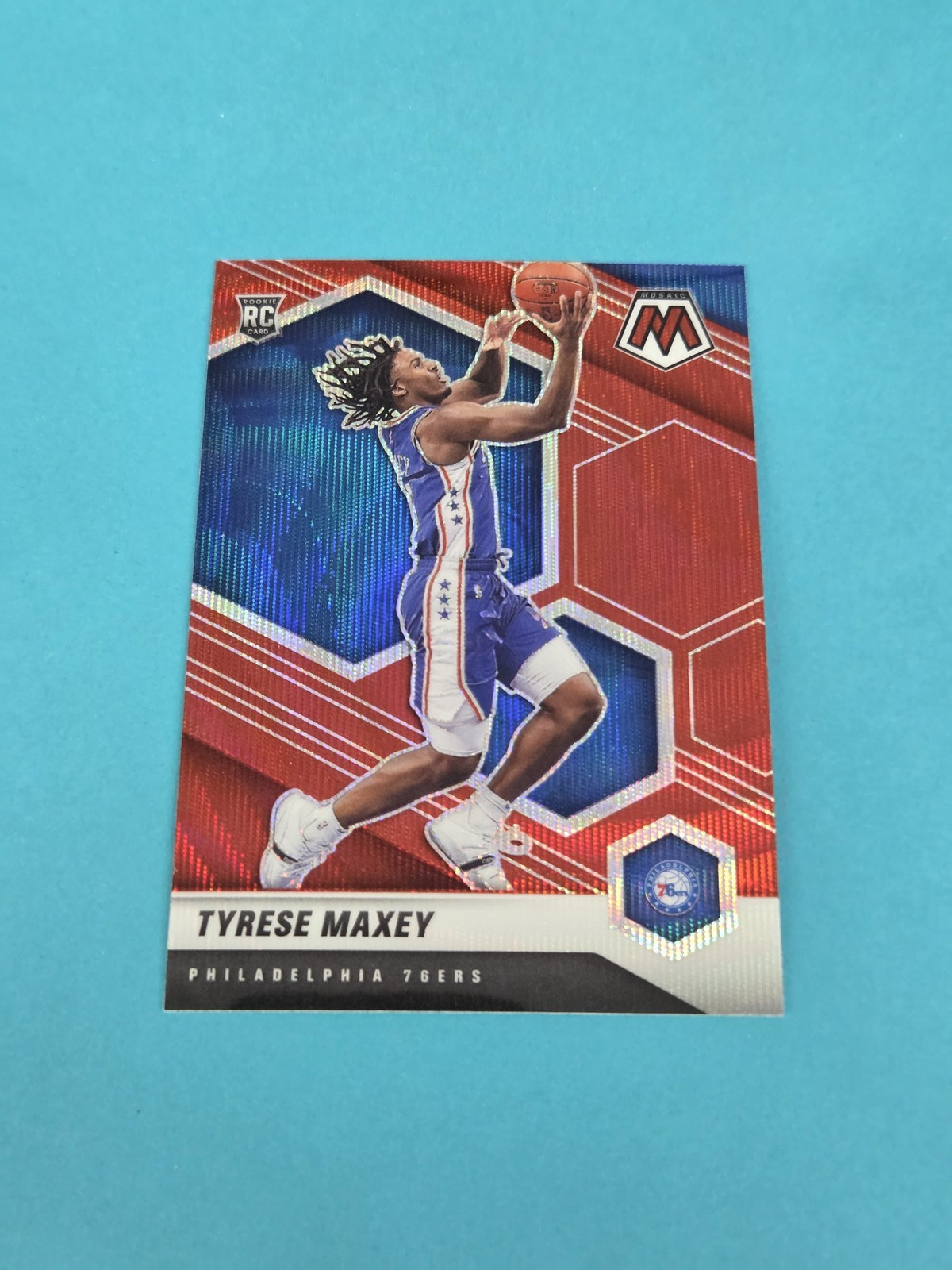 2020-21 Panini Mosaic Red Wave RC #203 Tyrese Maxey 76ers BASKETBALL Card Z
