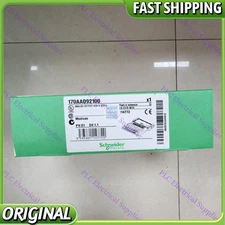 170AAO92100 1X Brand New  Modicon 170AAO92100 Module Fast Shipping
