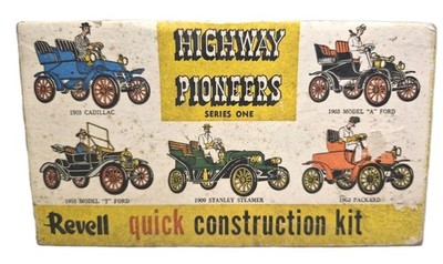 Revell Quick Construction Kit Highway Pioneers Stanley Steamer Vintage Inc Model