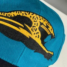 Rare Jacksonville Jaguars Apex One Big Logo Banned Fitted Size 7 Hat Vintage 90s