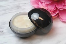 AVON Anew Ultimate Supreme Advanced Performance Crème - 1.7 Fl. Oz. - New In Box