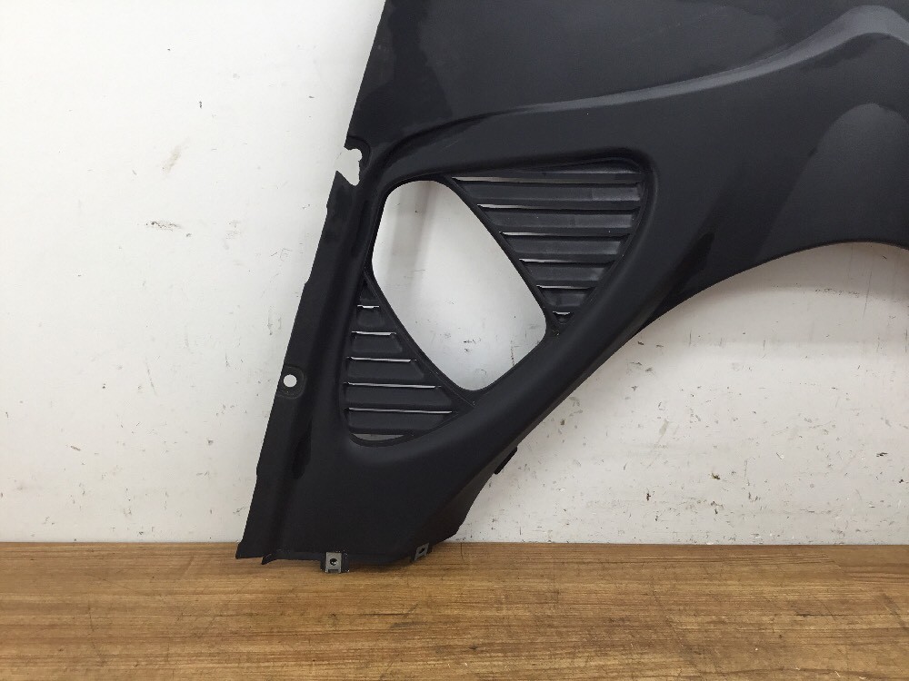 07 Maserati Quattroporte M139 Front Engine Cover Panel 067065000  