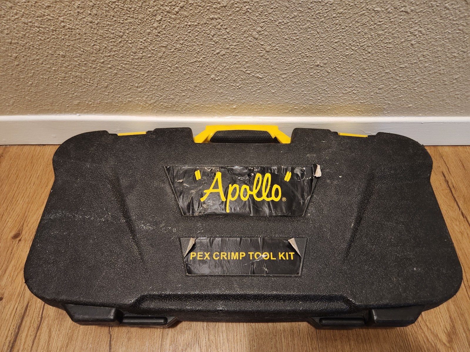 Apollo PEX-B Multi Head Crimp Tool Kit 69PTKH0015K with Hard Case