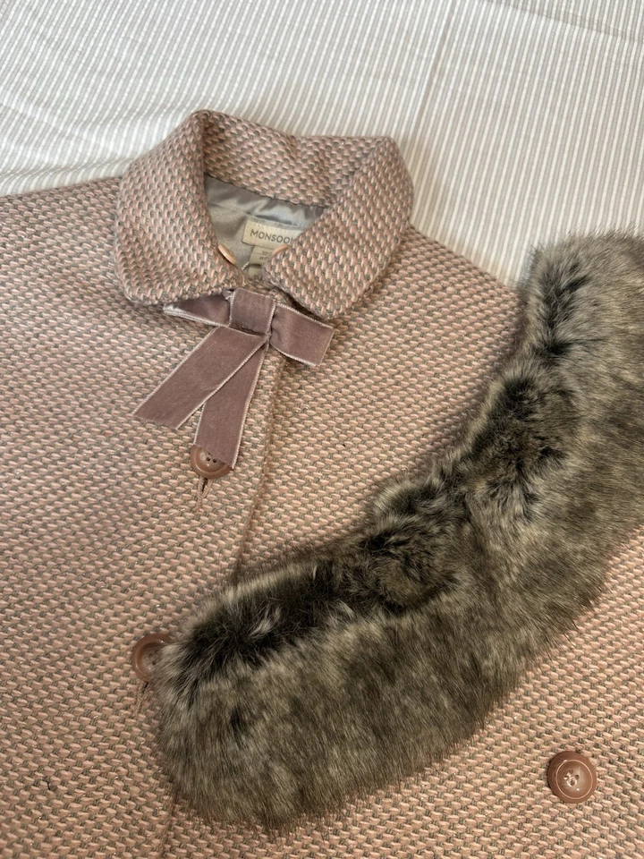 Poncho Monsoon bebê menina 12-24M tweed brilhante colarinho de pele sintética jaqueta formal nova com etiquetas - Imagem 4 de 4
