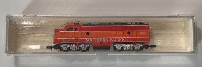 Life-Like N Scale EMD F7 Diesel Loco Southern Pacific #7748