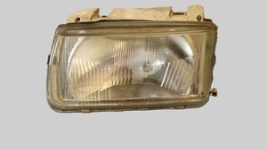 VW POLO (6N1) Scheinwerfer Hauptscheinwerfer links H4 084411123