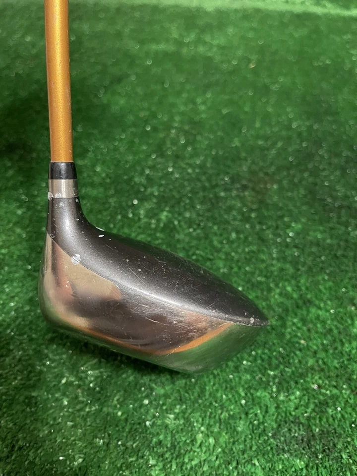 Cleveland Launcher Titanium Driver 9.5* Stiff Graphite Shaft - Image 3 of 4