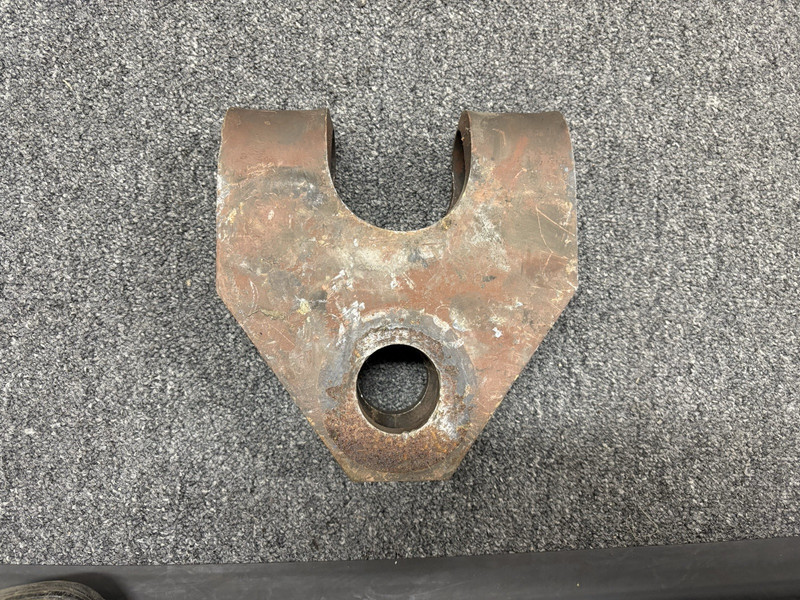 USED P&H HOIST EQUALIZER LINK PART NUMBER  318H2166 GOOD SHAPE