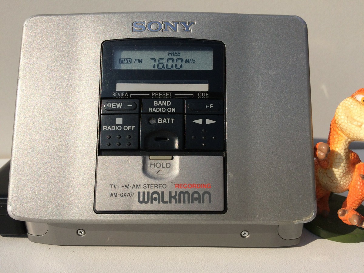 SONY WM-GX707 カセットプレーヤー Sony Walkman WM-GX707 Cassette Player/Recorder Radio 3 Band