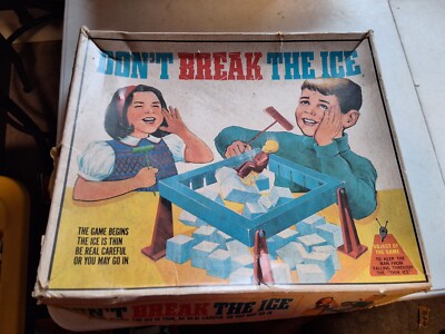 1968 Don't Break the Ice SCHAPER 509 Vintage Board Game AS IS