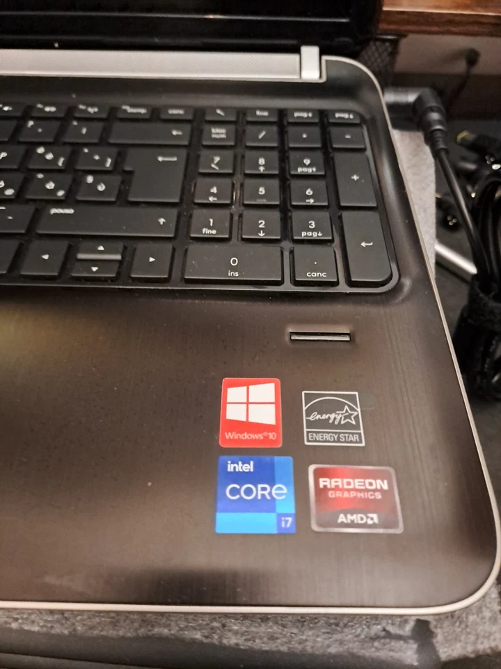 HP Pavilion dv6 – i7 / 8GB / 256SSD – Beats Audio - Immagine 3 di 4