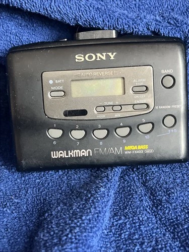 Sony Walkman MEGA BASS for Parts Only Fm/Am Vintage Vtg