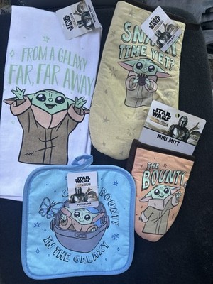 Star Wars Mandalorian  Oven Holder Grogu Yoda Kitchen Set