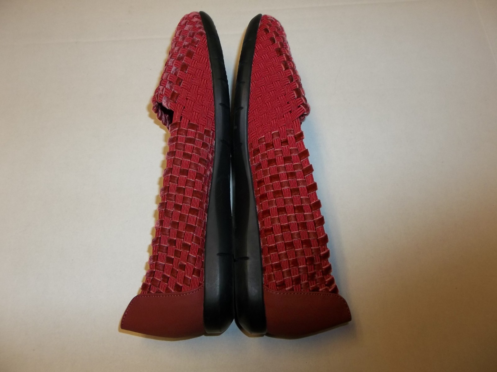 Comfortview The Bethany Slip On Flat Size 11W Red Comfort Padded Woven Loafer