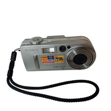 Sony Cyber-shot DSC-P9 4.0MP Digital Camera 6x Digital Zoom- FOR PARTS ONLY
