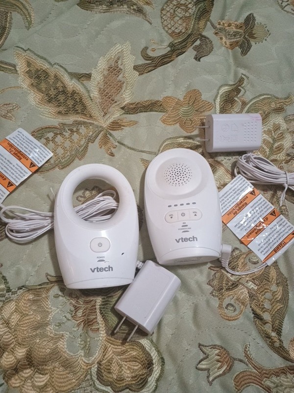 VTech DM1111 Enhanced Range Digital Audio Baby Monitor Tested Working