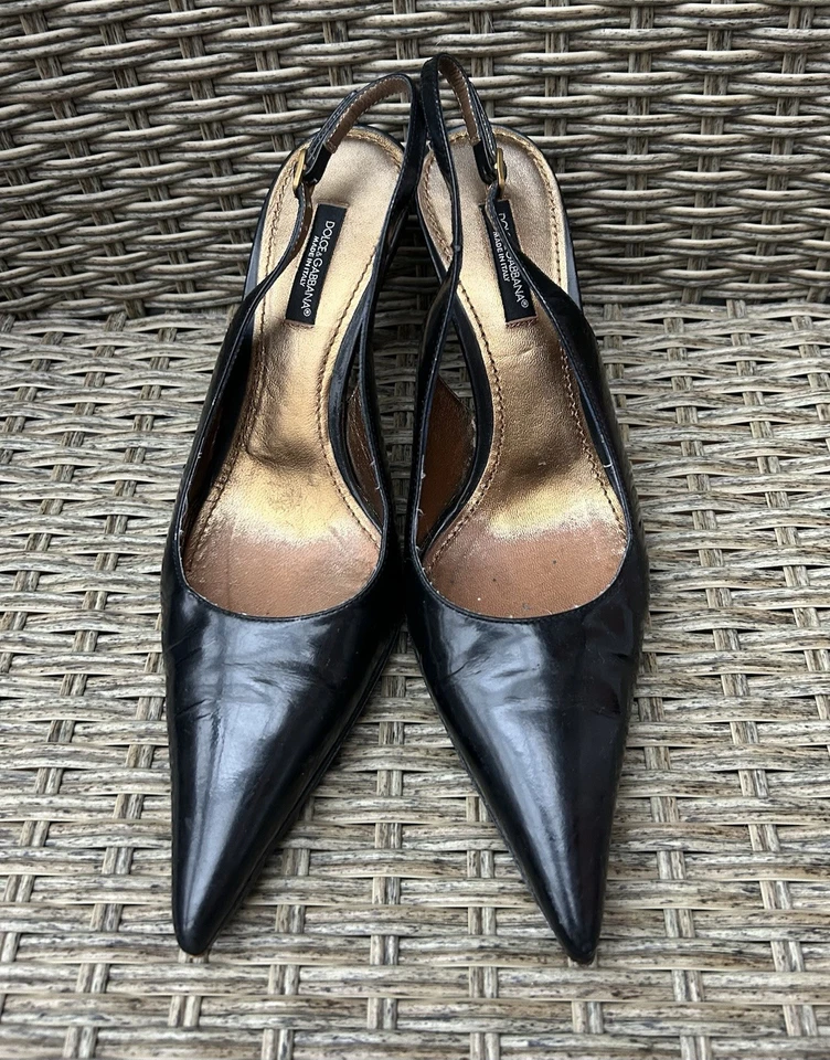 Vintage Dolce & Gabbana Patent Leather Black Pointed Toe Slingback Heels Sz 36.5 - Image 2 of 4