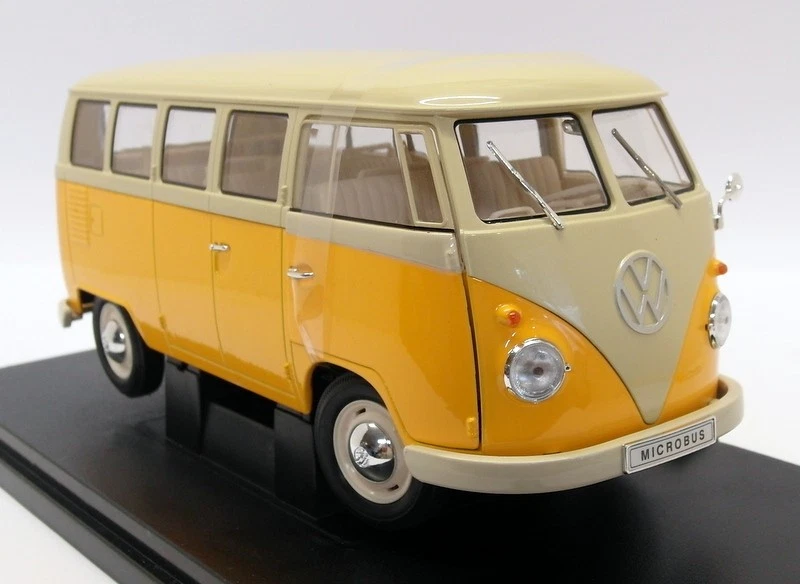 Welly 1/18 scale Diecast 18054W - 1963 Volkswagen T1 Bus Yellow Cream - Image 2 of 4