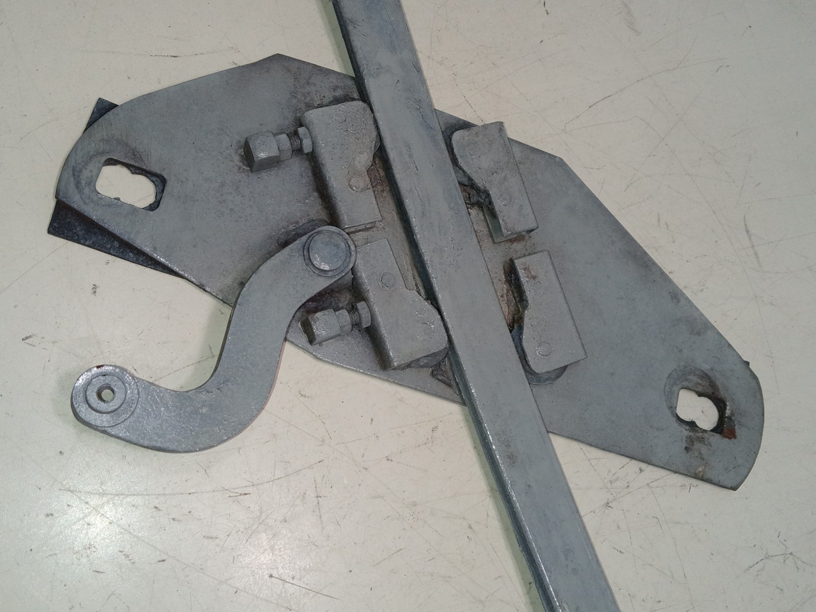 Maserati Bora Door Window Regulator Channel Guide_Merak_Rollers_117 BO 74868_OE