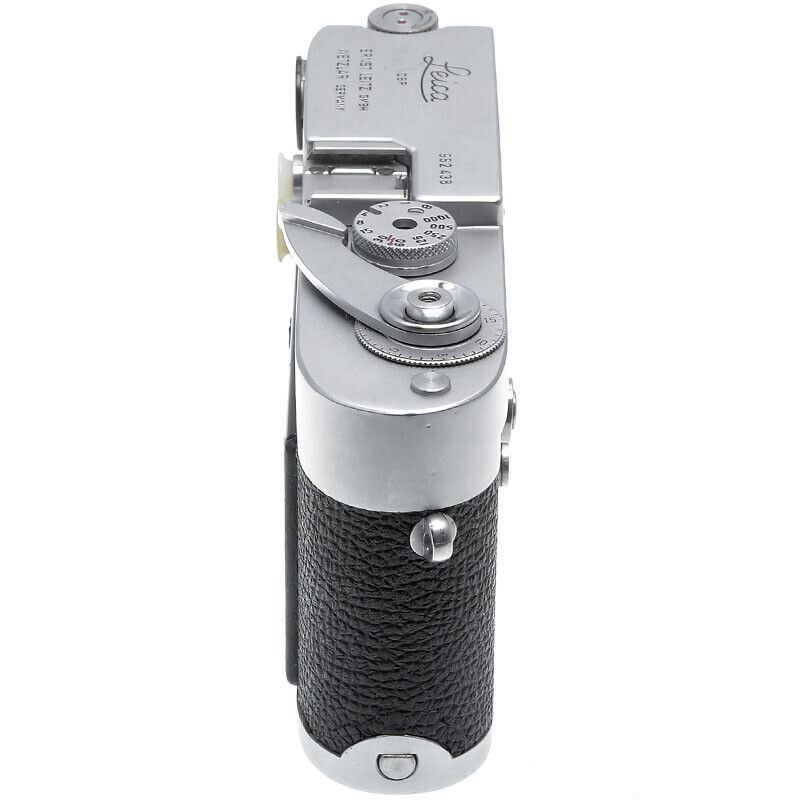 Leica M1 Analog Camera 1959. Ernst Leitz Wetzlar. Early Leica M1 Analog Camera 1959. Ernst Leitz Wetzlar. Early