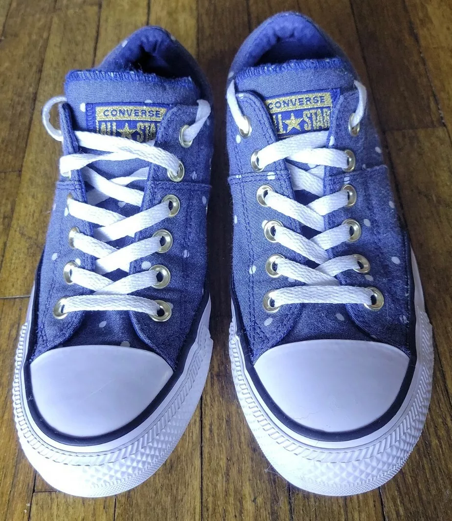 Blue polka dot converse discount