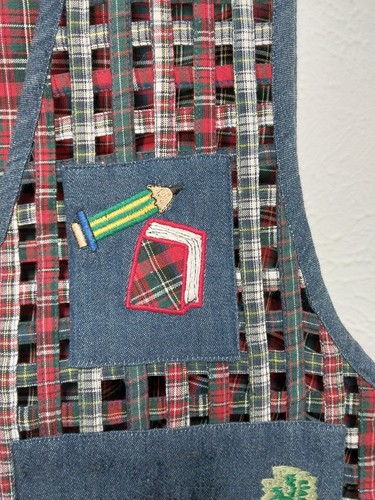 Casey & Max School Teacher Lattice Plaid Vest Women’s Size Large - Picture 3 of 8