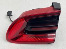 Porsche Macan (95B) 2015 Hinten rechts Rückleuchte Heckleuchte innen 95B945094G