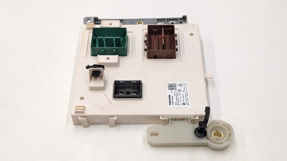 MODULO CONTROLLO COMFORT VOLVO XC60 MK2 ECU 31684742AA 2024 - Immagine 4 di 4