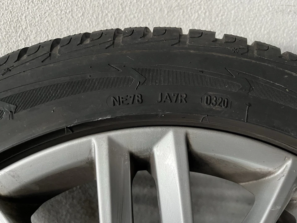 Orginal Seat Ateca Performen 2 Felgen mit Good/Year Winterreifen Ultra Grip GEN - Bild 4 von 4