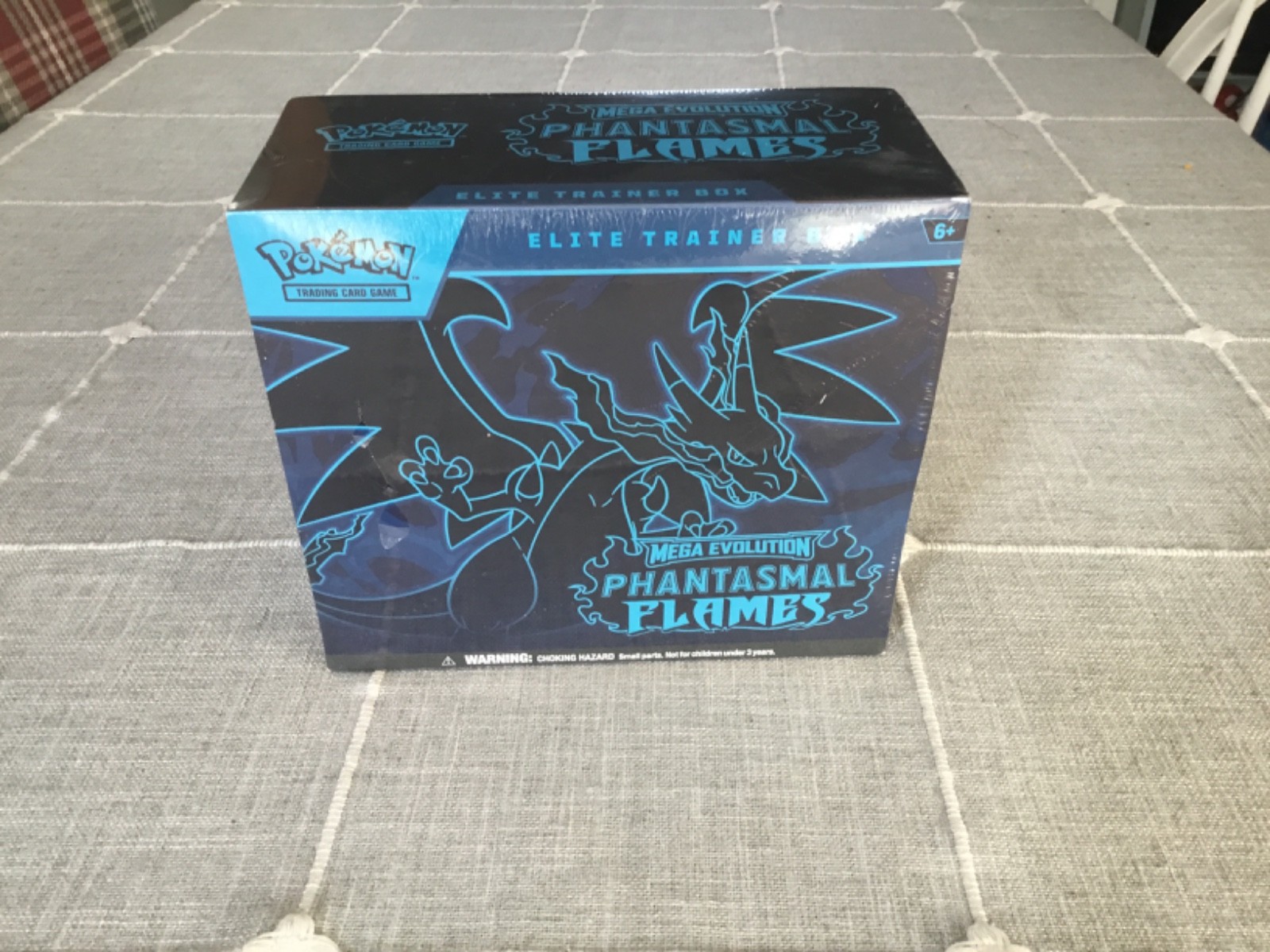 Pokémon Mega Evolution Phantasmal Flames Elite Trainer Box ETB New & Sealed