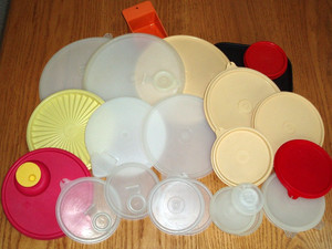 Tupperware Replacement LIDS *you choose *Mix 'n Store *Modular Mate *Seals