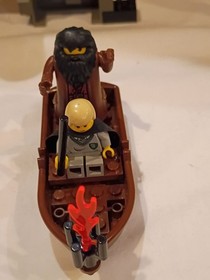 Lego Harry Potter 4709 Hogwarts Castle w/ Minifigs & Instructions No Box