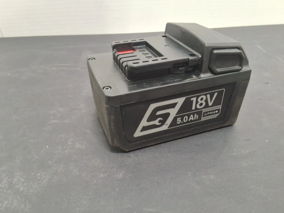 Only  4 Charge Cycles- Snap-on 18V Monster Lithium 5Ah Battery CTB185 #223302262 Foto 4 de 4