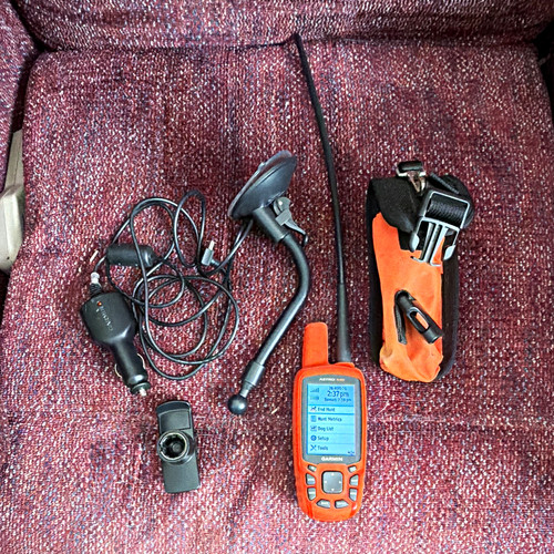 Garmin Astro 430 GPS  Dog Tracking Handheld w/ Car Charger Mount Case