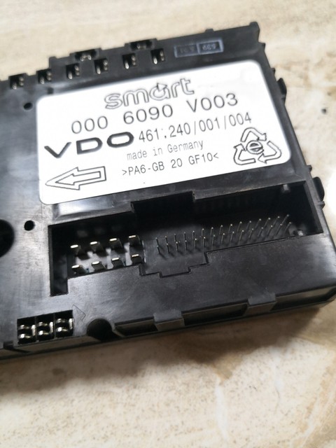 Smart Fortwo 450 MC01 Petrol Central Electric Zee Sam Control Unit ...