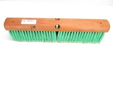 NOS! MAGNOLIA 18" FLOOR BRUSH GREEN FLAG PLASTIC 4" BRISTLES #618