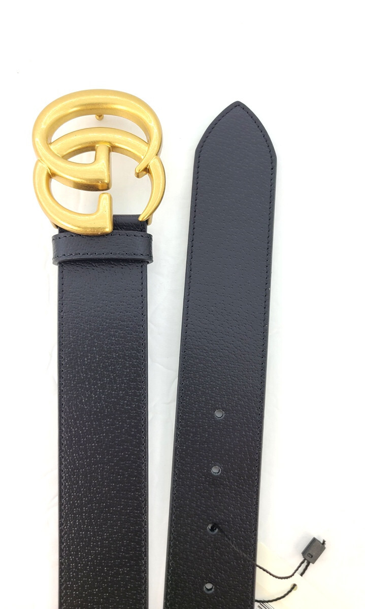Authentic Gucci Interlocking Gold G Buckle Black crafted