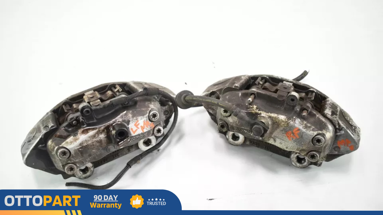 04-08 Maserati Quattroporte M139 Front Left / Right Brake Calipers Silver OEM
