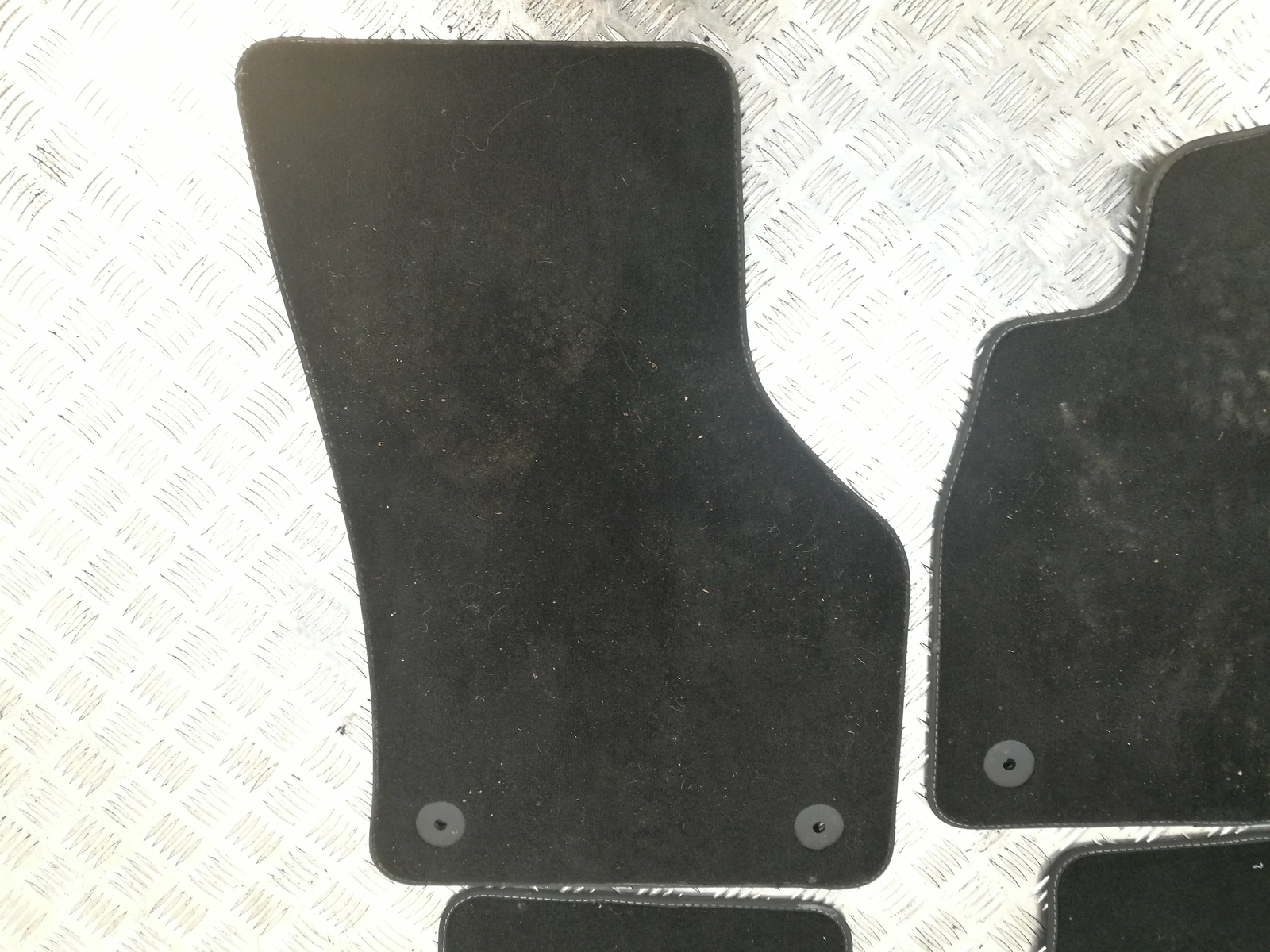 VW GOLF VIII 2.0 TDI Floor Mat Set 2.00 Diesel 110kw 2020 12198832 eBay