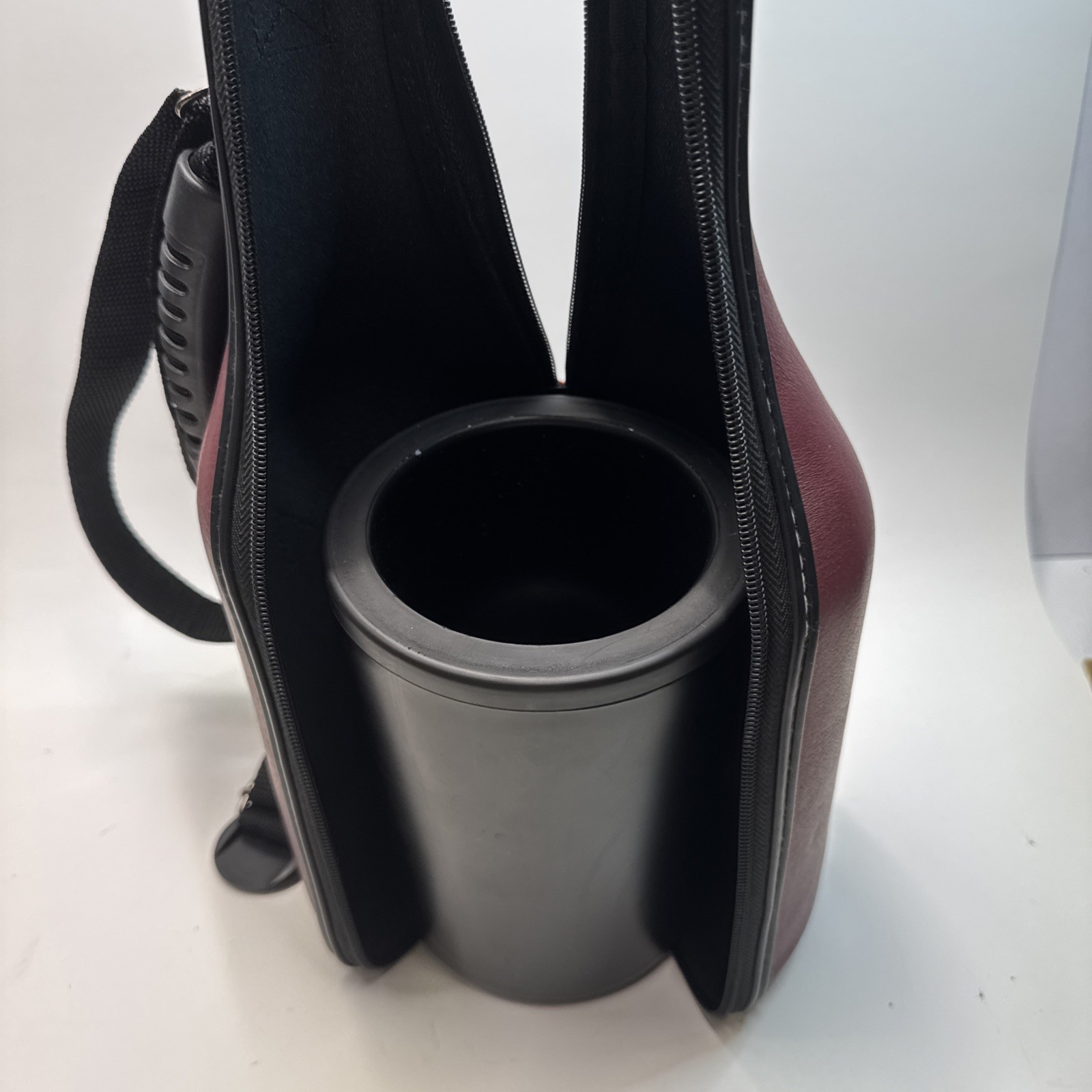 Caddy O Genuine Leather Wine Carrying Tote Set Chiller Zip Burgundy Leather.