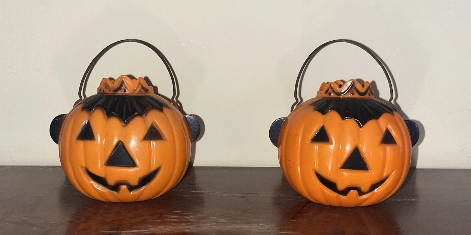 Vintage Rosbro Halloween Pumpkin JACK-O’-LANTERN w/CROWN Candy Container